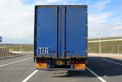 TIR kamyonu